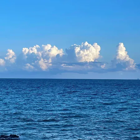 Happy Family Baia Boccadasse * جنوة